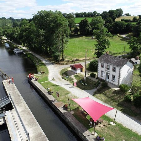 Sace Ecluse Le Port, Etape Velofrancette Bed & Breakfast エクステリア 写真